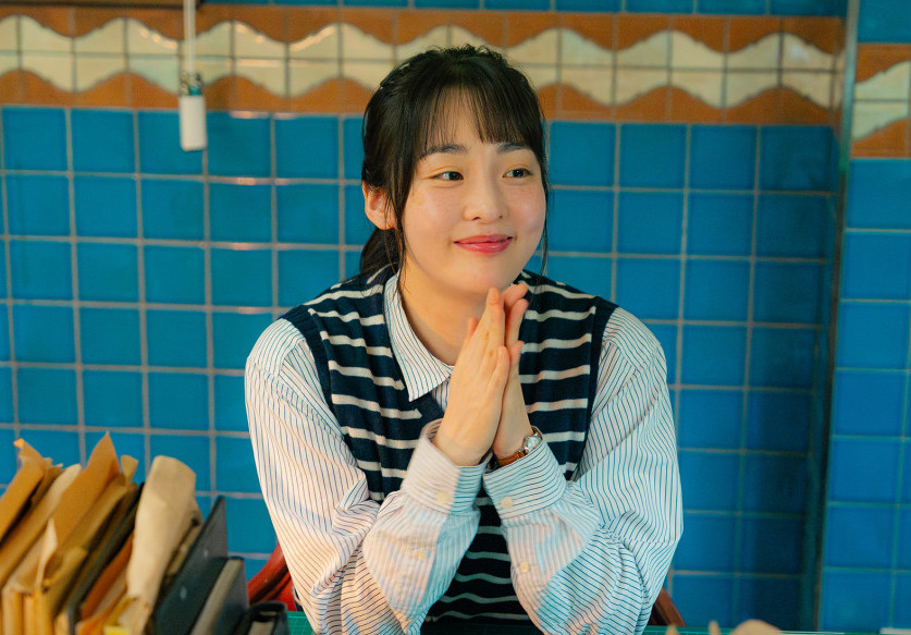 Mỹ nhân là ngoại lệ của Lee Min Ho: Nhan sắc độc bản đập tan mọi chuẩn mực, không biết khen bao nhiêu mới đủ- Ảnh 3.