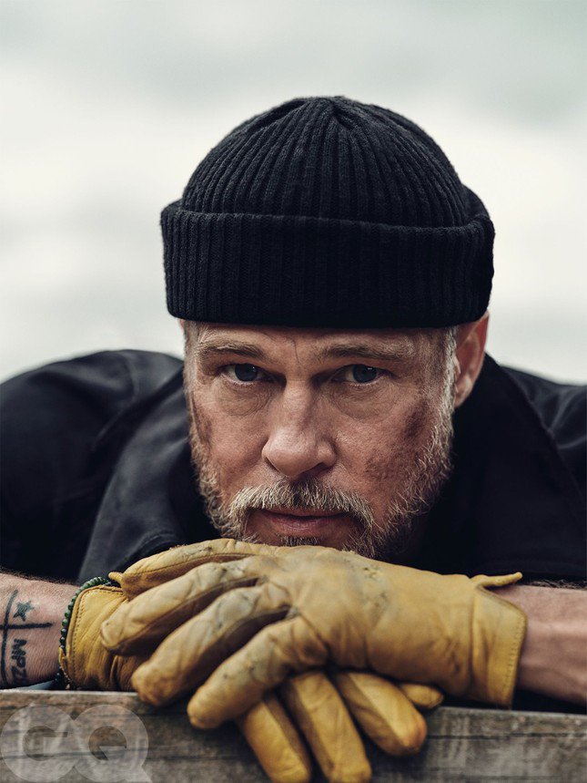 b2-8661-8637-1748481828-389-width645height859 Brad Pitt đưa ra bình luận vụ ly hôn với Angelina Jolie - 2