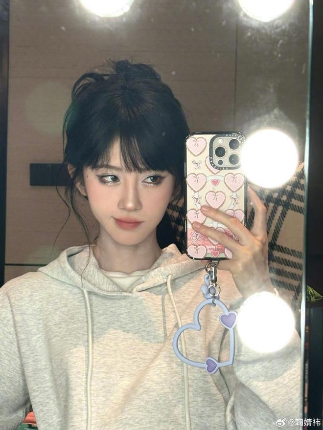 “Mỹ nữ 4000 năm” bất ngờ bị cuốn vào drama sau cái chết ngã lầu cực bí ẩn của Vu Mông Lung- Ảnh 6.