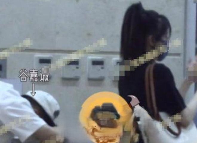 F4 keo kiệt nhất showbiz: Nam thần hạng A