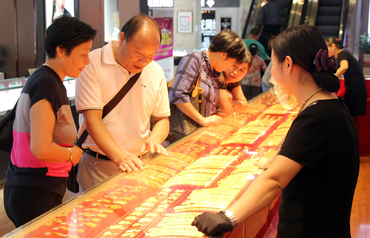 Khách vừa đặt đơn vàng online hơn 166 triệu đồng xong thì giá tăng mạnh, nền tảng đơn phương huỷ đơn, chỉ đồng ý bồi thường 700.000 đồng- Ảnh 1.