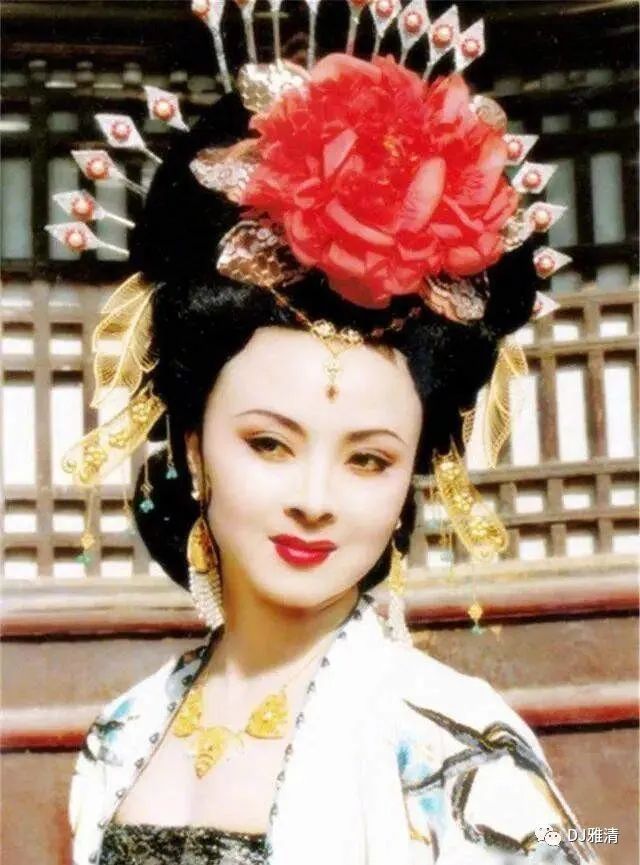 “Dương quý phi đẹp nhất” cầu xin Lưu Hiểu Khánh để được về nước- Ảnh 1.