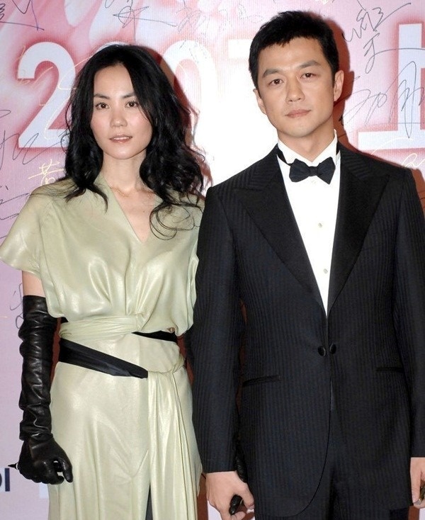 1 Hoa hậu tuyên bố ly hôn khi chồng diễn viên thất thế- Ảnh 3.