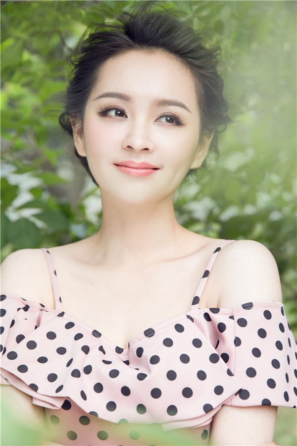 Nữ diễn viên ly thân với chồng CEO vì 6 con chó cưng- Ảnh 4.