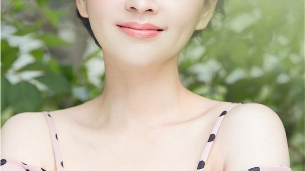 Nữ diễn viên ly thân với chồng CEO vì 6 con chó cưng b6 17609795133331035269643 1761013456585 17610134569311285810032