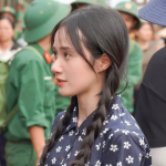 Mỹ nhân xinh nhất Mưa Đỏ: Ngoài đời là “vợ quốc dân” có 17 triệu fan, làm gì cũng tạo trend hot b73c9fac cf20 479b a0be d3eccb55 1755925821505 1755925821957611641261 0 0 571 1091 crop 17559259596211856142356png