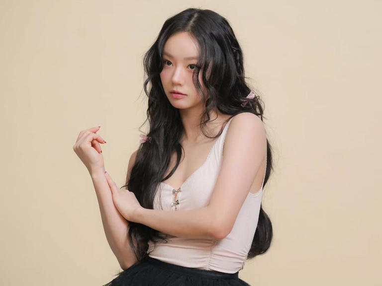 Hyeri bị nghi là ăn trộm lẻn vào nhà Suzy- Ảnh 3. Hyeri bị nghi là ăn trộm lẻn vào nhà Suzy- Ảnh 3.