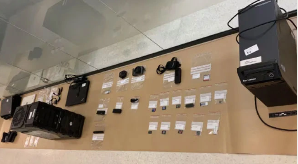 Rúng động: Bác sĩ phụ khoa xâm hại 94 bệnh nhân suốt hai thập kỷ, phát hiện 6.000 giờ video