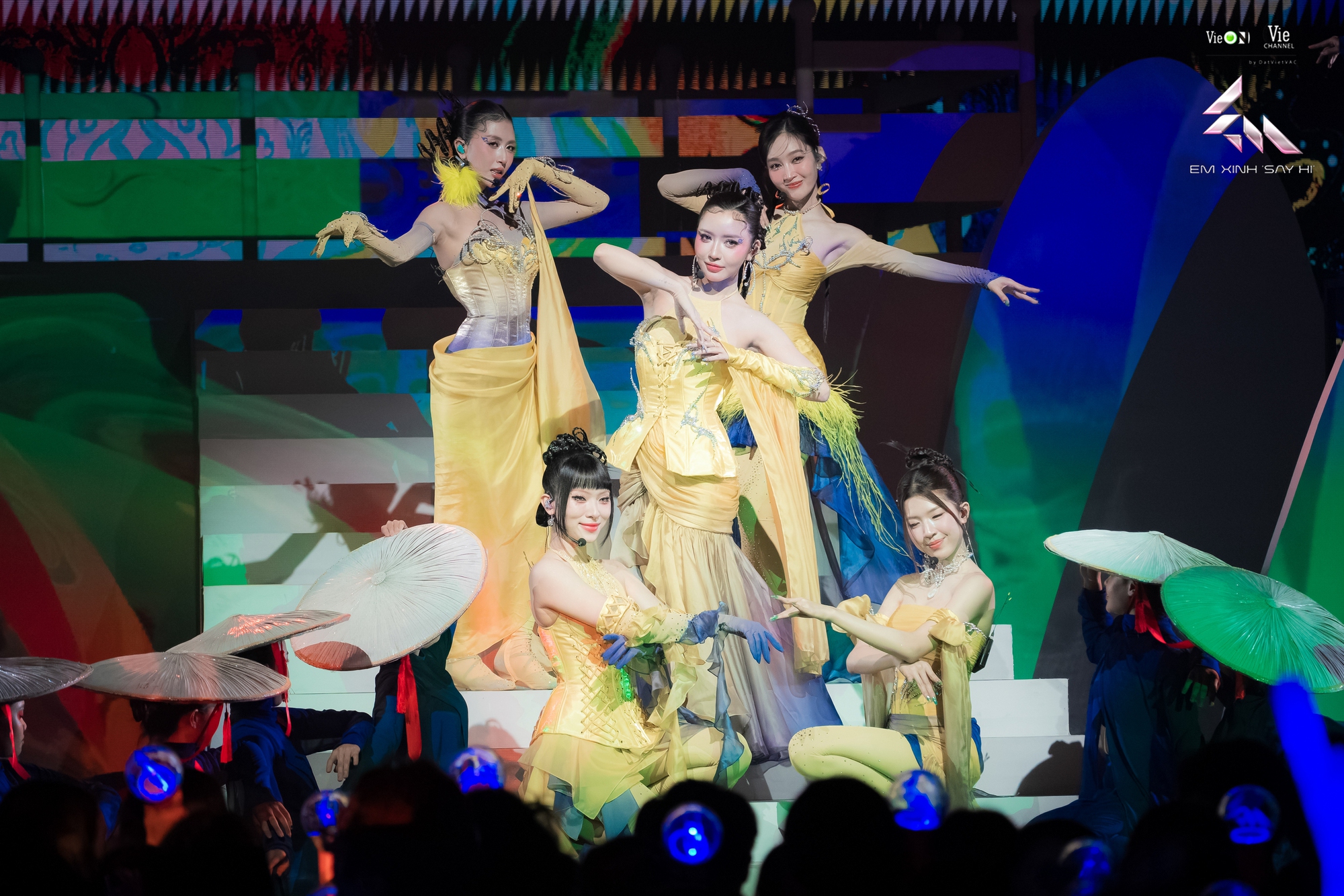 2 Anh trai bị chê EQ thấp, khiến Trấn Thành và dàn Em Xinh sượng trân vì nhắc đi nhắc lại 1 chuyện- Ảnh 4.