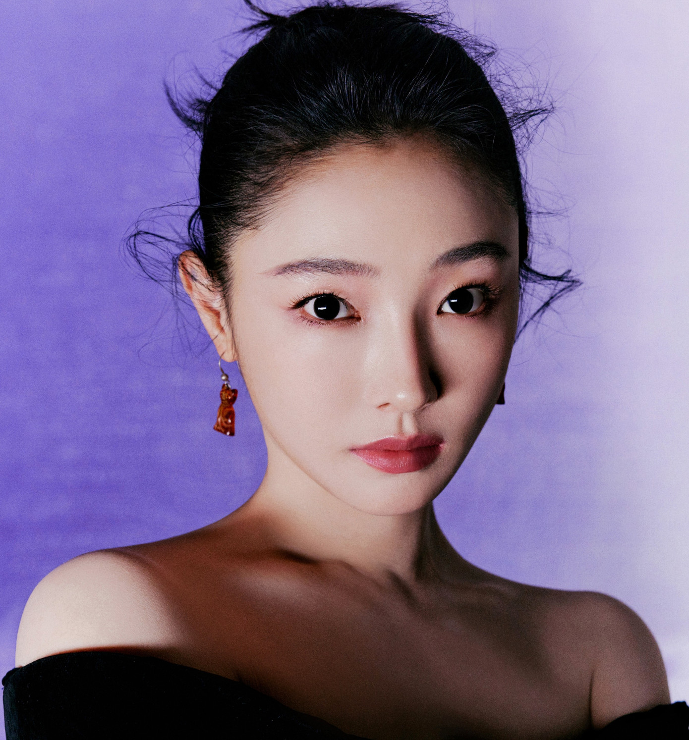 Ảnh hậu làm ầm ĩ giới giải trí- Ảnh 1. Ảnh hậu làm ầm ĩ giới giải trí- Ảnh 1.