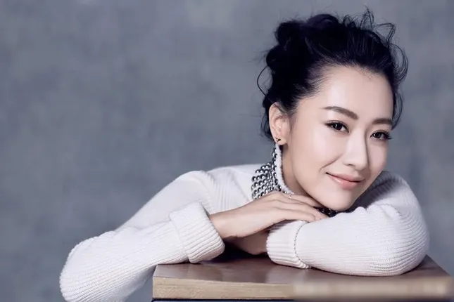 Nhan sắc gây tiếc nuối của mỹ nhân đẹp nhất Bắc Kinh- Ảnh 4.