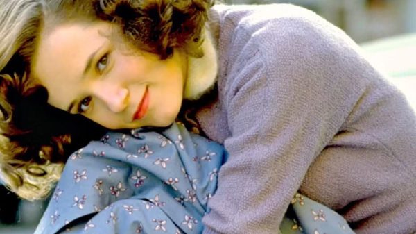 Vì Sao Lea Thompson Không Cho Hai Con Gái Nổi Tiếng Xem Back to the Future? back to the future4 kcpljpg