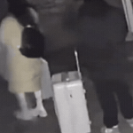 Đoạn video vỏn vẹn 20 giây từ camera của một gia đình lúc 4 giờ sáng khiến ai cũng phải bật khóc: Nhân vật chính lại là người không hề xuất hiện ban sao cua ban sao cua gia toc giau nhat the gioi 17 17387461192401740834070 8 27 621 1008 crop 1738746130262688702934gifpng