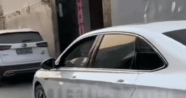 10 phút sau khi về quê ăn Tết, 3 chiếc ô tô đã đợi sẵn trước cửa: Nỗi lòng “khóc thét” của cô gái trẻ chỉ muốn lên lại thành phố ngay 29 10 phút sau khi về quê ăn Tết, 3 chiếc ô tô đã đợi sẵn trước cửa: Nỗi lòng “khóc thét” của cô gái trẻ chỉ muốn lên lại thành phố ngay ban sao cua ban sao cua gia toc giau nhat the gioi 4 1737621195172479105939gifpng