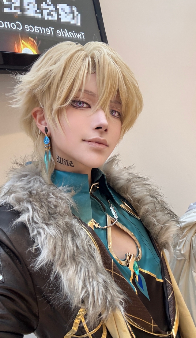 Giấu quá tài tình, nữ coser “siêu vòng 1” khiến người xem hoang mang- Ảnh 6.