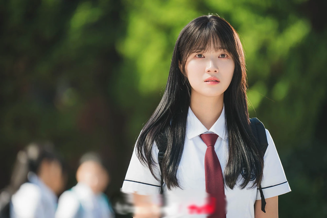 10 nữ thần thanh xuân đẹp nhất Hàn Quốc: Park Shin Hye bét bảng, hạng 1 xứng danh “hệ tư tưởng nhan sắc”- Ảnh 8. 10 nữ thần thanh xuân đẹp nhất Hàn Quốc: Park Shin Hye bét bảng, hạng 1 xứng danh “hệ tư tưởng nhan sắc”- Ảnh 8.