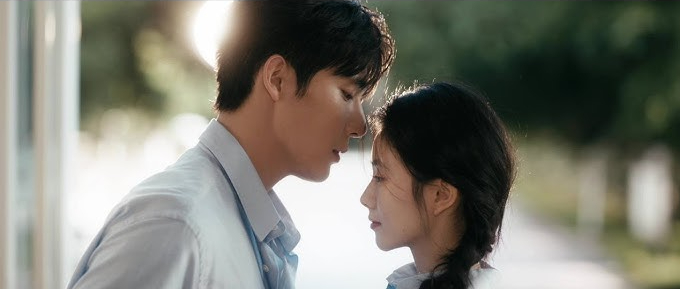 Phim ngôn tình Trung Quốc hay nhất hiện tại: Cặp chính bùng nổ visual, chemistry cuốn đến từng giây- Ảnh 4. Phim ngôn tình Trung Quốc hay nhất hiện tại: Cặp chính bùng nổ visual, chemistry cuốn đến từng giây- Ảnh 4.