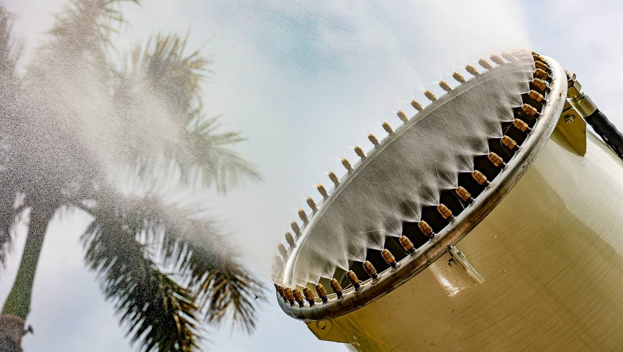 "Đại bác diệt bụi" lăn bánh tại Hà Nội: Thế giới nhiều nước làm, hiệu quả ngay lập tức! base64 17526507487941266077223 1752677092820 1752677092962890869343