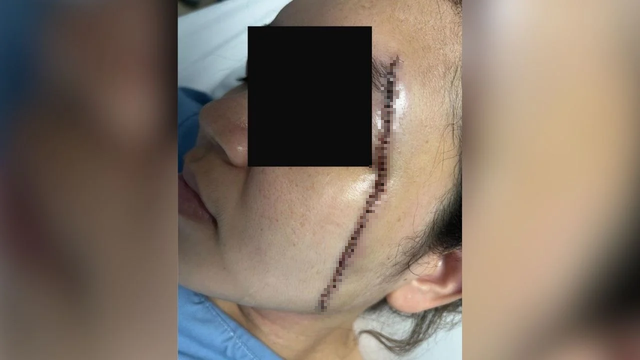 Vừa bước vào nhà, người phụ nữ hoảng hốt khi chồng cũ nấp trong bóng tối, nói ra 1 câu lạnh người- Ảnh 1.