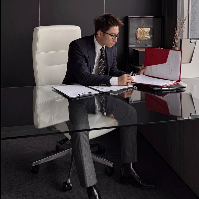 Công ty của Sơn Tùng M-TP bị cưỡng chế nợ thuế gần 500 triệu đồng: Chuyện gì đã xảy ra?- Ảnh 1.