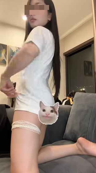 photo-1760109296278 photo-1760109296278