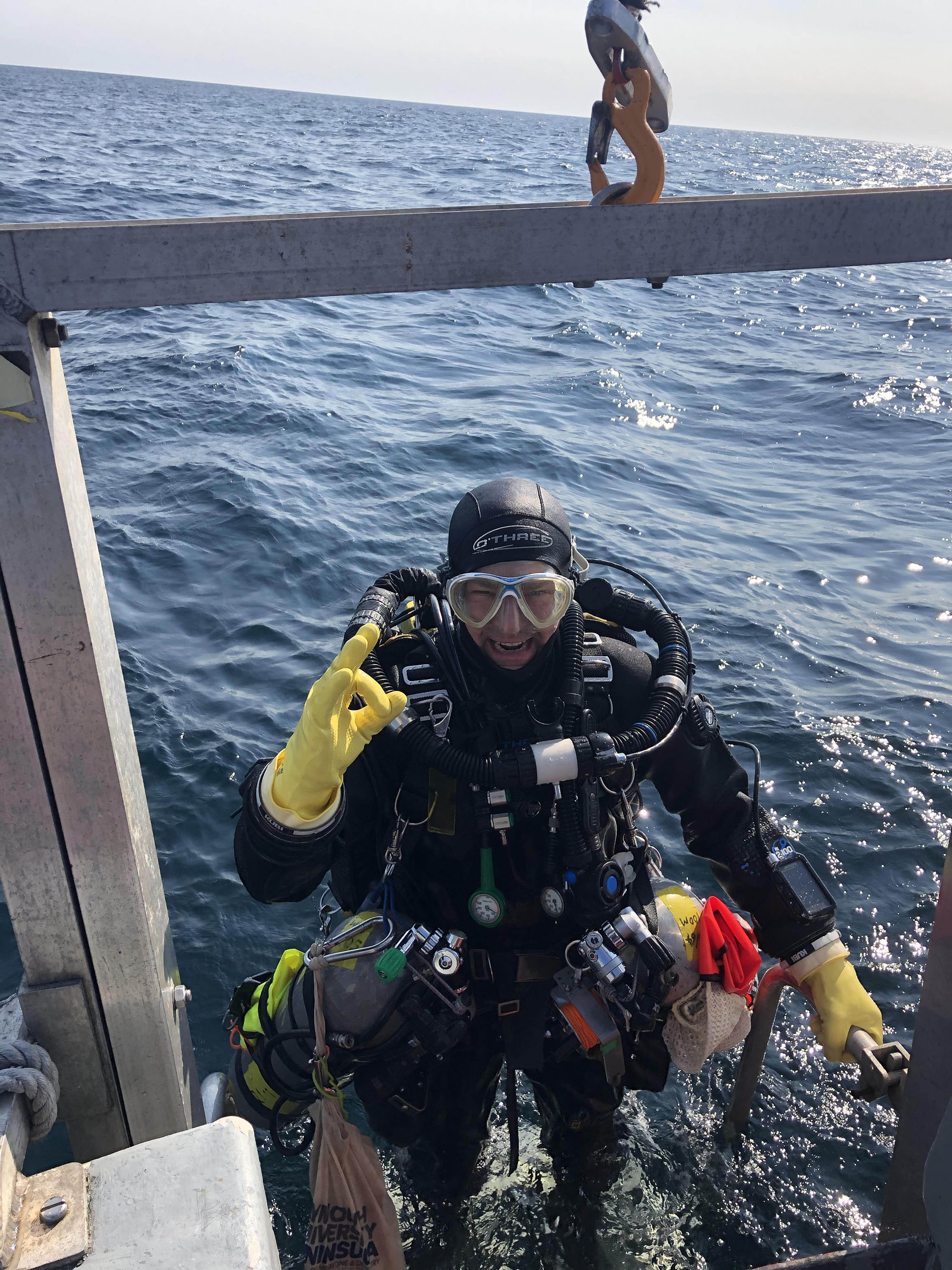 Xác con tàu đắm vừa nổi lên mặt nước sau gần 140 năm, giải mã 1 trong những bí ẩn dai dẳng đau thương nhất nước Anh- Ảnh 1.