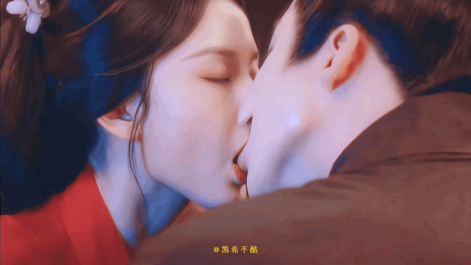 Không cần khoe da thịt, phim cổ trang xứ Trung hot nhất hiện nay vẫn khiến người xem nghẹt thở vì cảnh “giường chiếu”- Ảnh 1. Không cần khoe da thịt, phim cổ trang xứ Trung hot nhất hiện nay vẫn khiến người xem nghẹt thở vì cảnh “giường chiếu”- Ảnh 1.