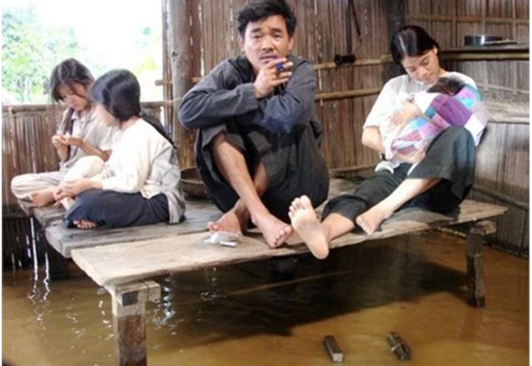 Phim Việt hay tuyệt đỉnh sau 19 năm vẫn gây ám ảnh: Tâm lý yếu đừng xem, nữ chính đẹp tới độ khó chấp nhận- Ảnh 3.