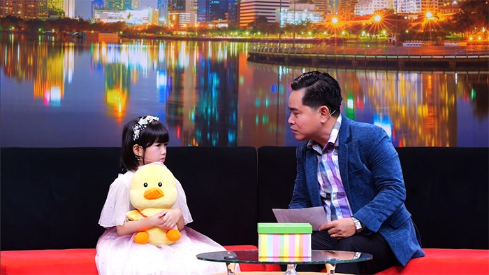 Tiến sĩ Nguyễn Hữu Long nhấn mạnh tầm quan trọng của việc nuôi dưỡng cảm xúc ở trẻ nhỏ.