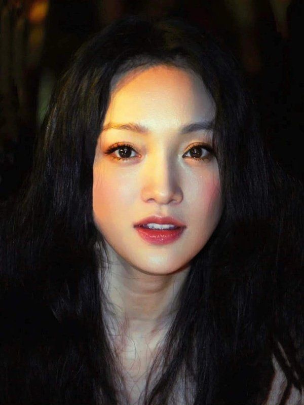 10 mỹ nhân có đôi mắt đẹp nhất thế giới: Kim Ji Won xếp bét bảng, hạng 1 là 10 mỹ nhân có đôi mắt đẹp nhất thế giới: Kim Ji Won xếp bét bảng, hạng 1 là