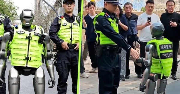 Đám đông vây kín xem robot tuần tra đường phố thay cảnh sát bec5dbb2 5326 4b6c 8cb8 78939c10b2939c2870f3 15100250 1741091249755 17410912504361241540359 0 0 450 720 crop 1741091295398436488536jpeg