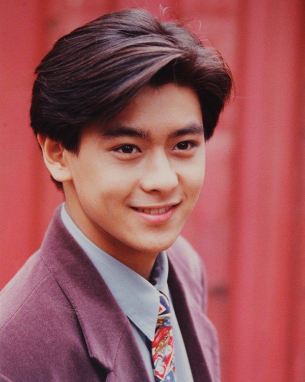 11 nghệ sĩ nam bị cảnh sát triệu tập - 4