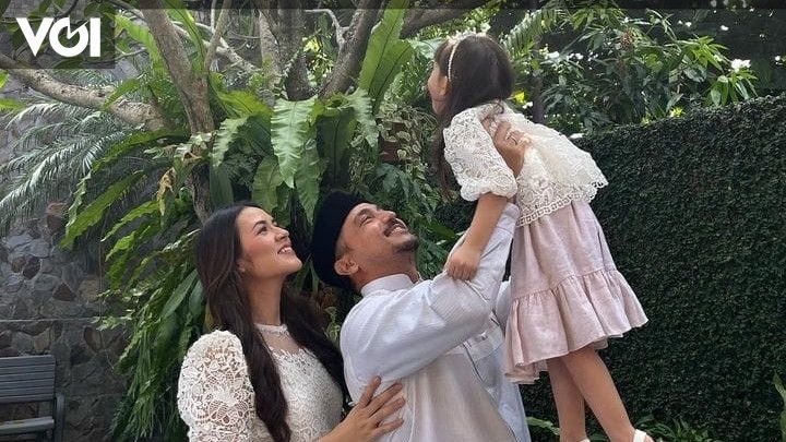 Một nam diễn viên bị