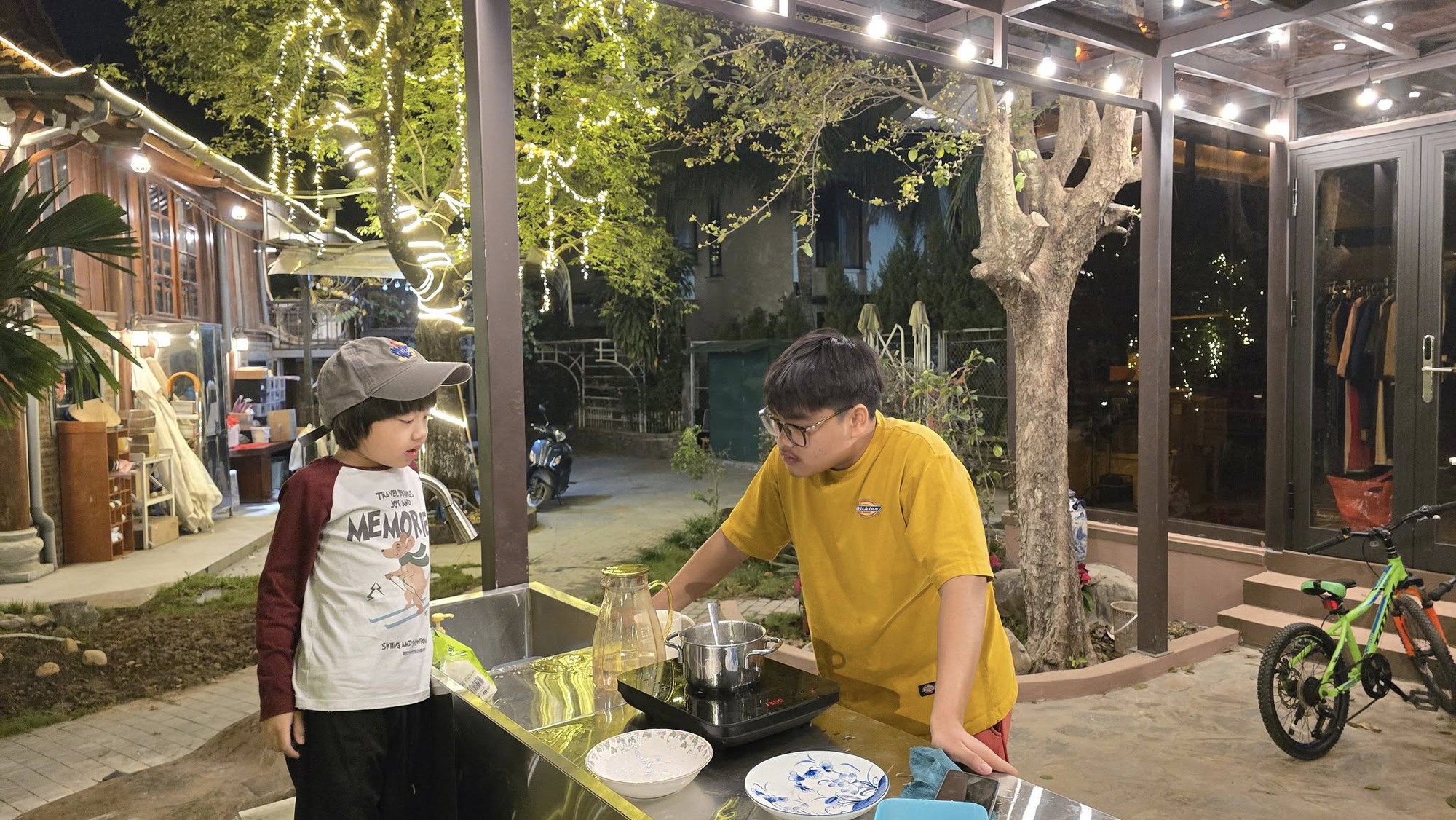 Tuổi 16 của Bi Béo - con trai NSND Xuân Bắc: Cậu bé Tuổi 16 của Bi Béo - con trai NSND Xuân Bắc: Cậu bé