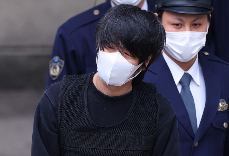 Nhật Bản: Nghi phạm ám sát ông Abe Shinzo nhận tội, sốt vé dự khán phiên tòa- Ảnh 1.