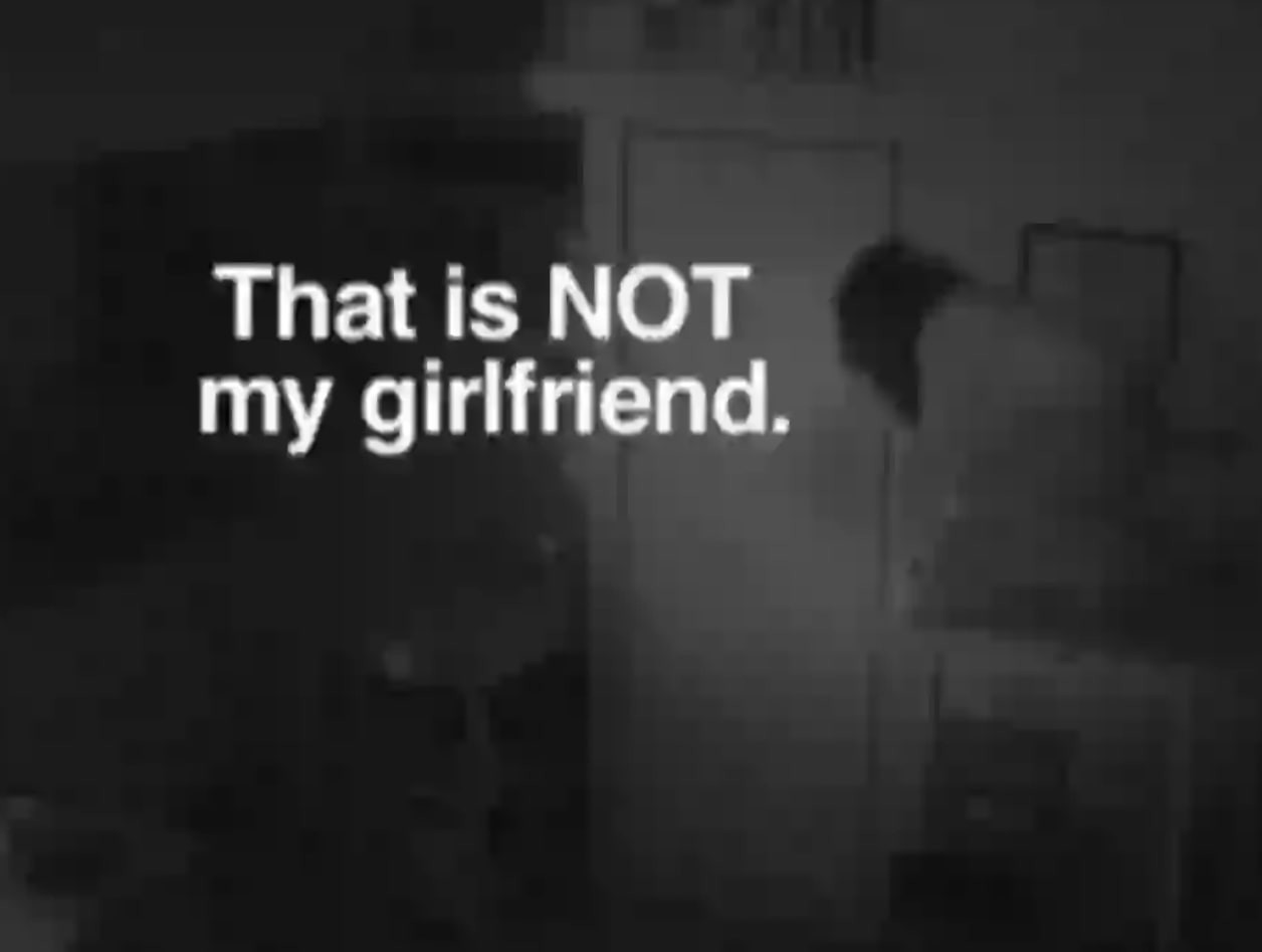 Bị mất đồ ăn, xem camera, người đàn ông phát hiện bí mật động trời- Ảnh 1.