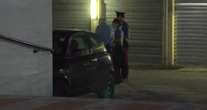 Bị người đàn ông từ tầng 4 rơi trúng, cụ bà 83 tuổi tử vong- Ảnh 1. Bị người đàn ông từ tầng 4 rơi trúng, cụ bà 83 tuổi tử vong- Ảnh 1.