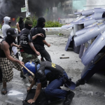 Hàng chục nghìn người xuống đường biểu tình phản đối tham nhũng tại Philippines bieu5 07379383153703383360105 1758504084246 1758504084457437418128