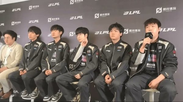 BLG Bin hứng chịu “gạch đá” bởi loạt phát biểu gây tranh cãi sau trận Chung kết LPL bin gay tranh cai 9jpg