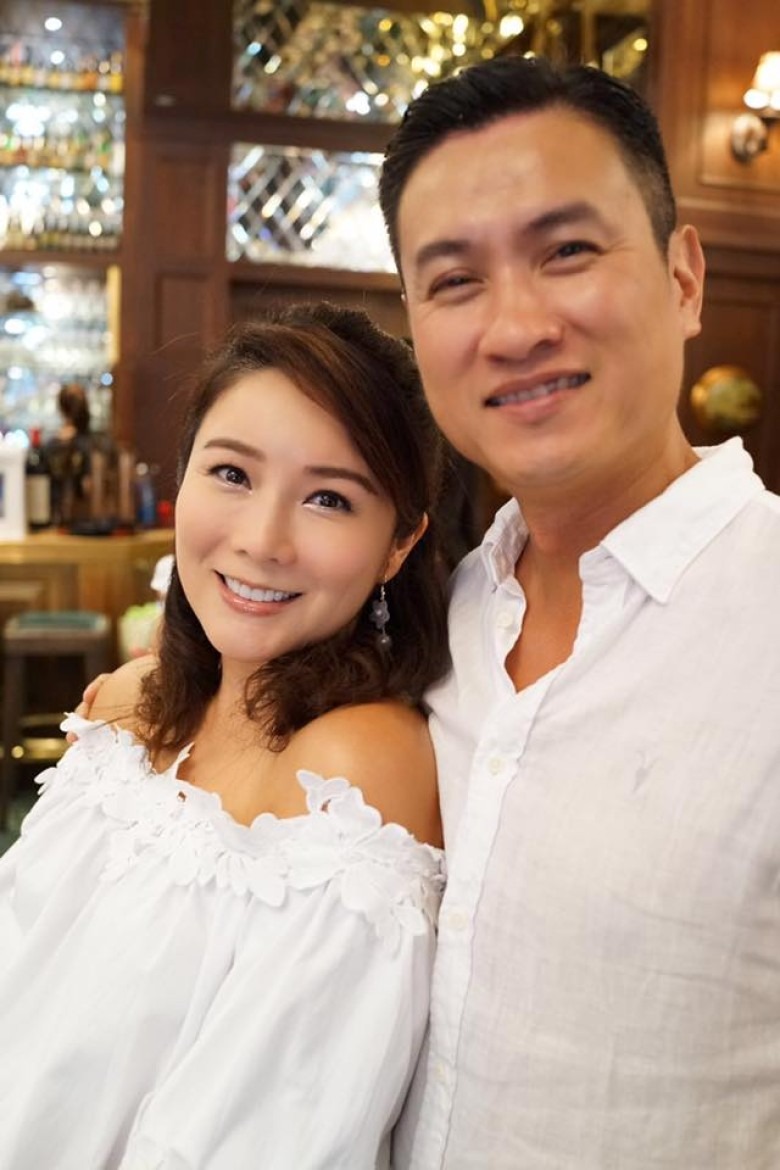 Á hậu mắc ung thư vú bị đại gia ruồng bỏ, phải bán rẻ đồ đạc trong nhà để cứu mạng mình và 2 con- Ảnh 2.