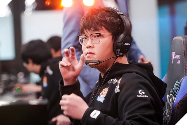 LMHT: Bin có hành động gáy nhưng nó lại quá phản cảm đến mức fan không chấp nhận nổi