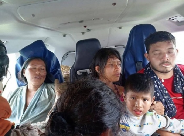 Máy bay rơi xuống đầm lầy đầy cá sấu, kết cục của toàn bộ hành khách lẫn phi công gây sốc- Ảnh 1.