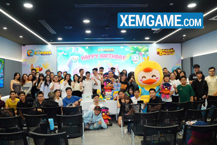 Bomber VNG sinh nhật 1 tuổi: Viewing Party chung kết National Cup thu hút 200 game thủ hai miền bomber vng 1