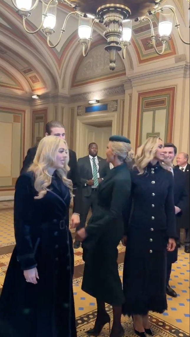 Barron Trump - biểu tượng của sự giáo dục thành công trong giới tinh hoa- Ảnh 3. Barron Trump - biểu tượng của sự giáo dục thành công trong giới tinh hoa- Ảnh 3.