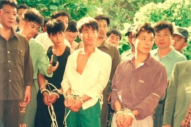 9 ngày địa ngục của cô gái bị nhóm tội phạm cưỡng hiếp- Ảnh 2. 9 ngày địa ngục của cô gái bị nhóm tội phạm cưỡng hiếp- Ảnh 2.