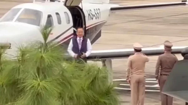 Thủ tướng Thái Lan Anutin trực tiếp lái máy bay vận chuyển tạng hiến, cứu sống 7 bệnh nhân 28 Thủ tướng Thái Lan Anutin trực tiếp lái máy bay vận chuyển tạng hiến, cứu sống 7 bệnh nhân c1 3113470 1200 34366263773788090956211 1759552468256 1759552468832881055756