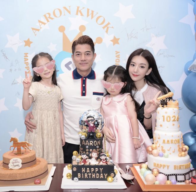 Nam thần hạng A giờ mới chịu bỏ thói keo kiệt, vợ hotgirl nhẫn nhục đủ đường để phải đẻ được con trai?- Ảnh 5.