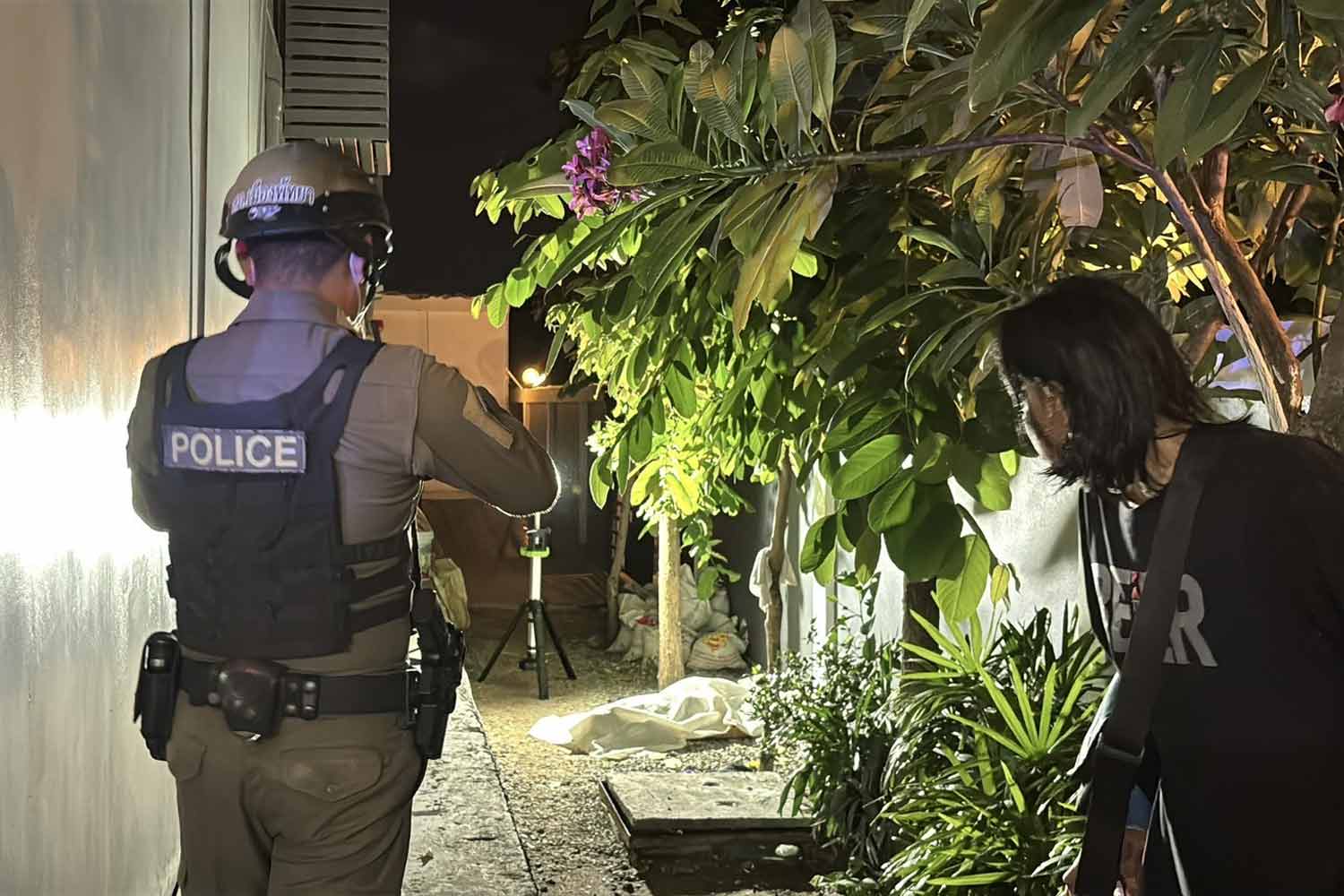 Người đàn ông Hàn Quốc tử vong sau khi rơi từ khách sạn ở Pattaya- Ảnh 1.