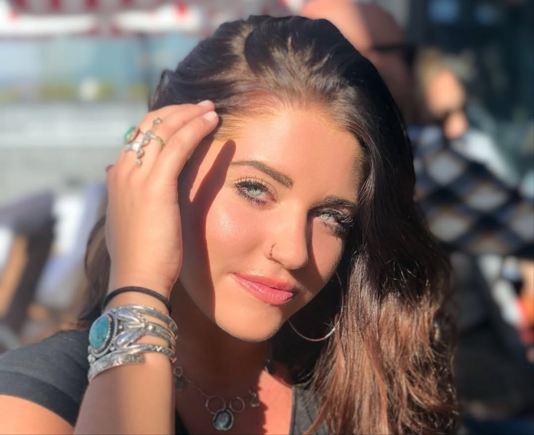 Nhạc sĩ cùng vợ con tử vong trong vụ tai nạn máy bay- Ảnh 4.