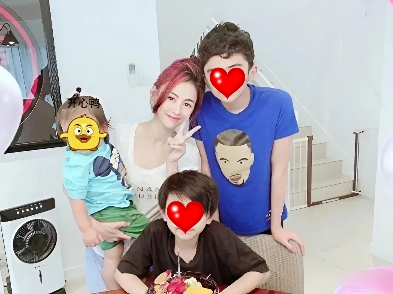 Tin đồn sốc về thân thế con trai út nhà Trương Bá Chi- Ảnh 1. Tin đồn sốc về thân thế con trai út nhà Trương Bá Chi- Ảnh 1.